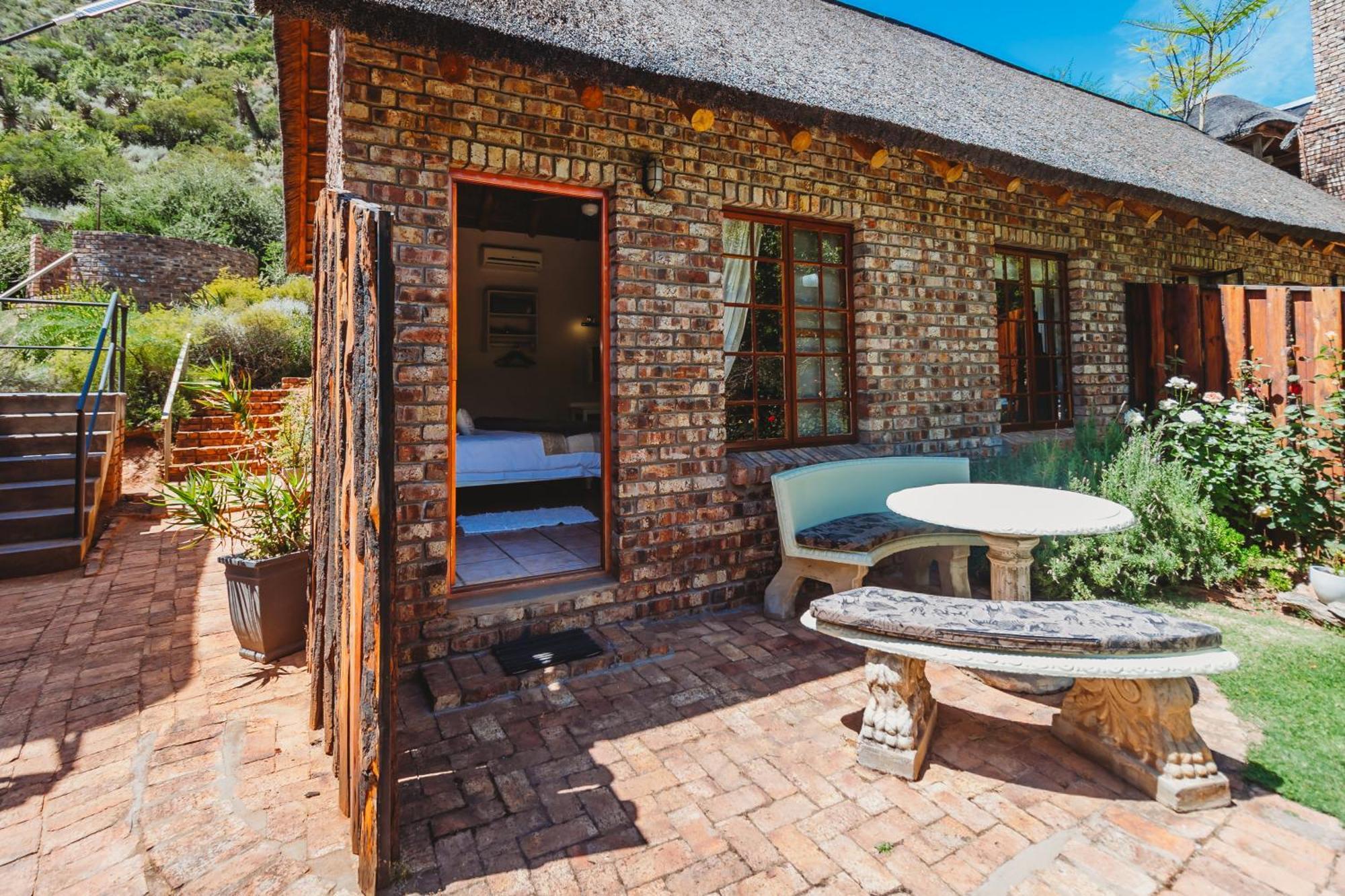 De Poort Country Lodge Oudtshoorn Dış mekan fotoğraf