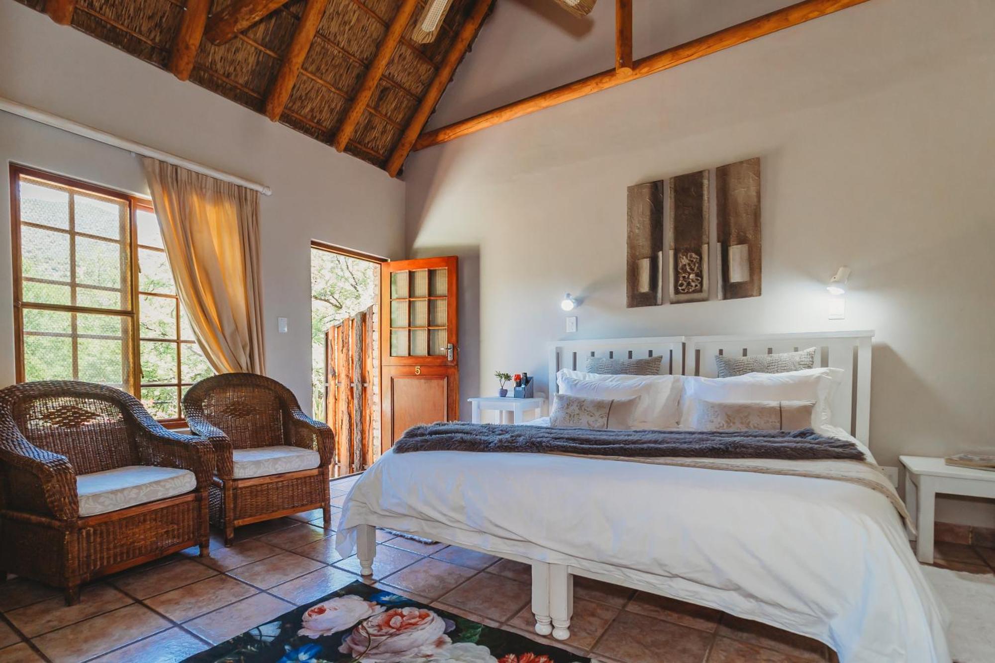 De Poort Country Lodge Oudtshoorn Oda fotoğraf