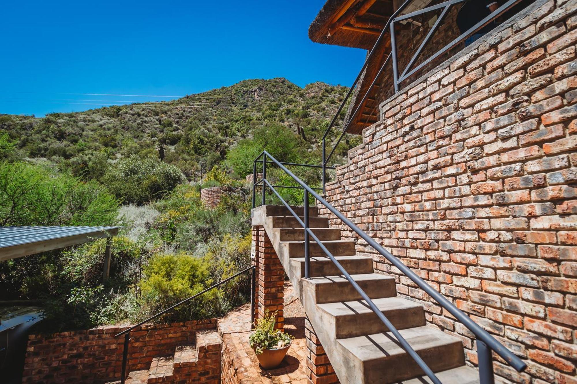 De Poort Country Lodge Oudtshoorn Oda fotoğraf