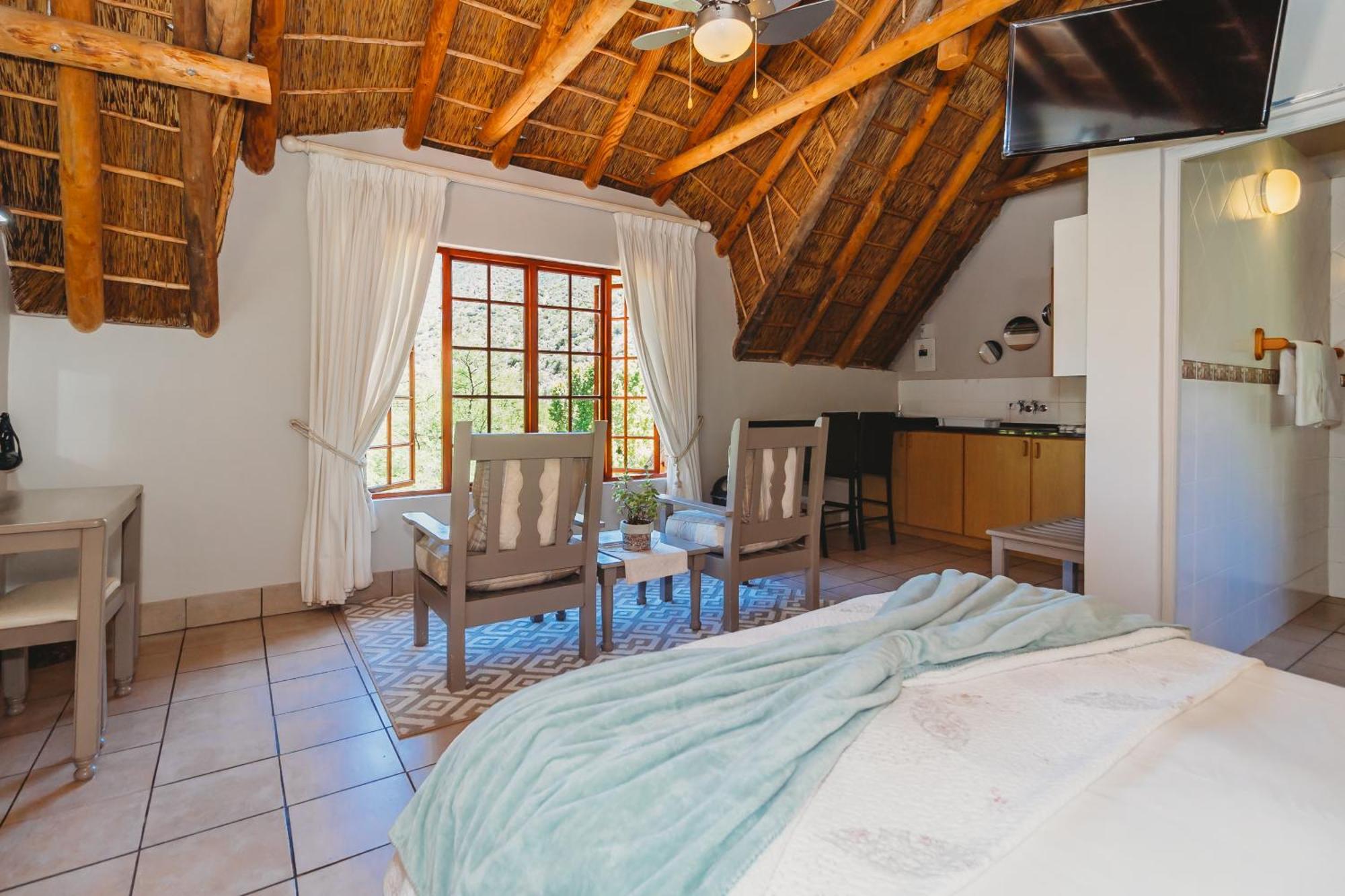 De Poort Country Lodge Oudtshoorn Oda fotoğraf
