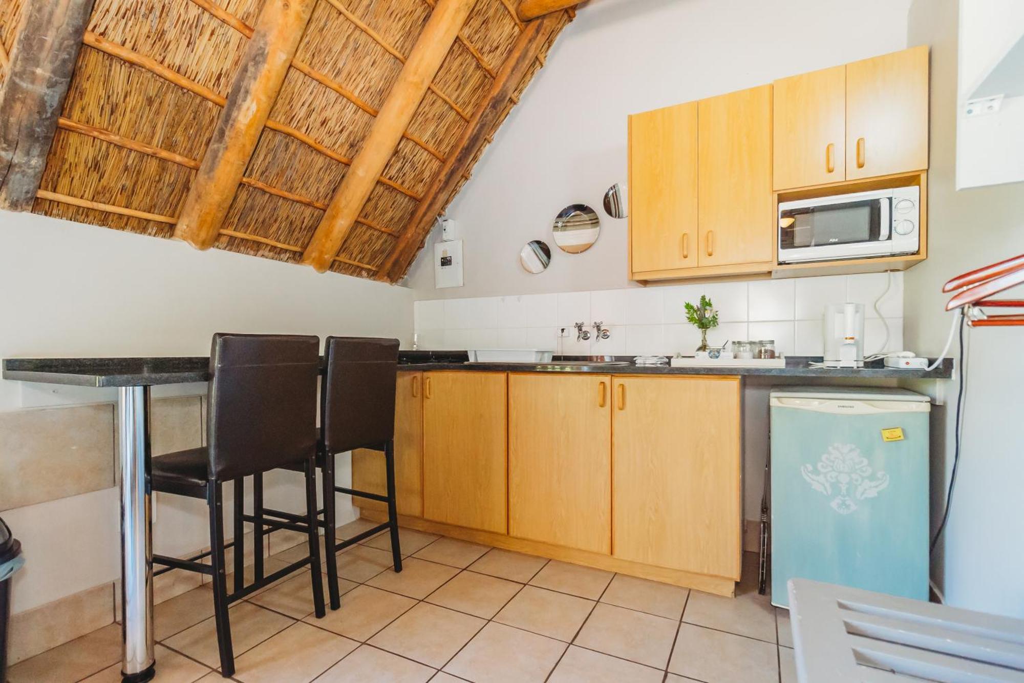 De Poort Country Lodge Oudtshoorn Oda fotoğraf