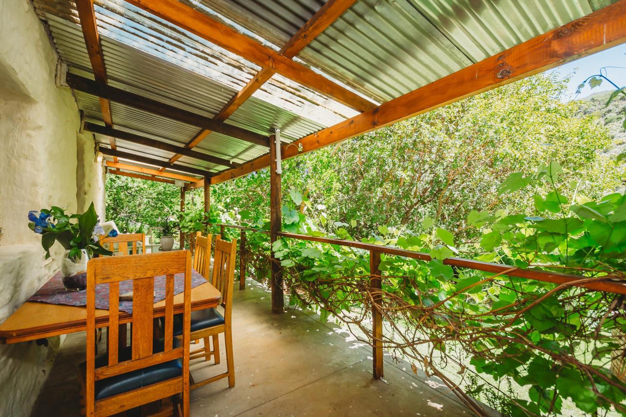 De Poort Country Lodge Oudtshoorn Oda fotoğraf