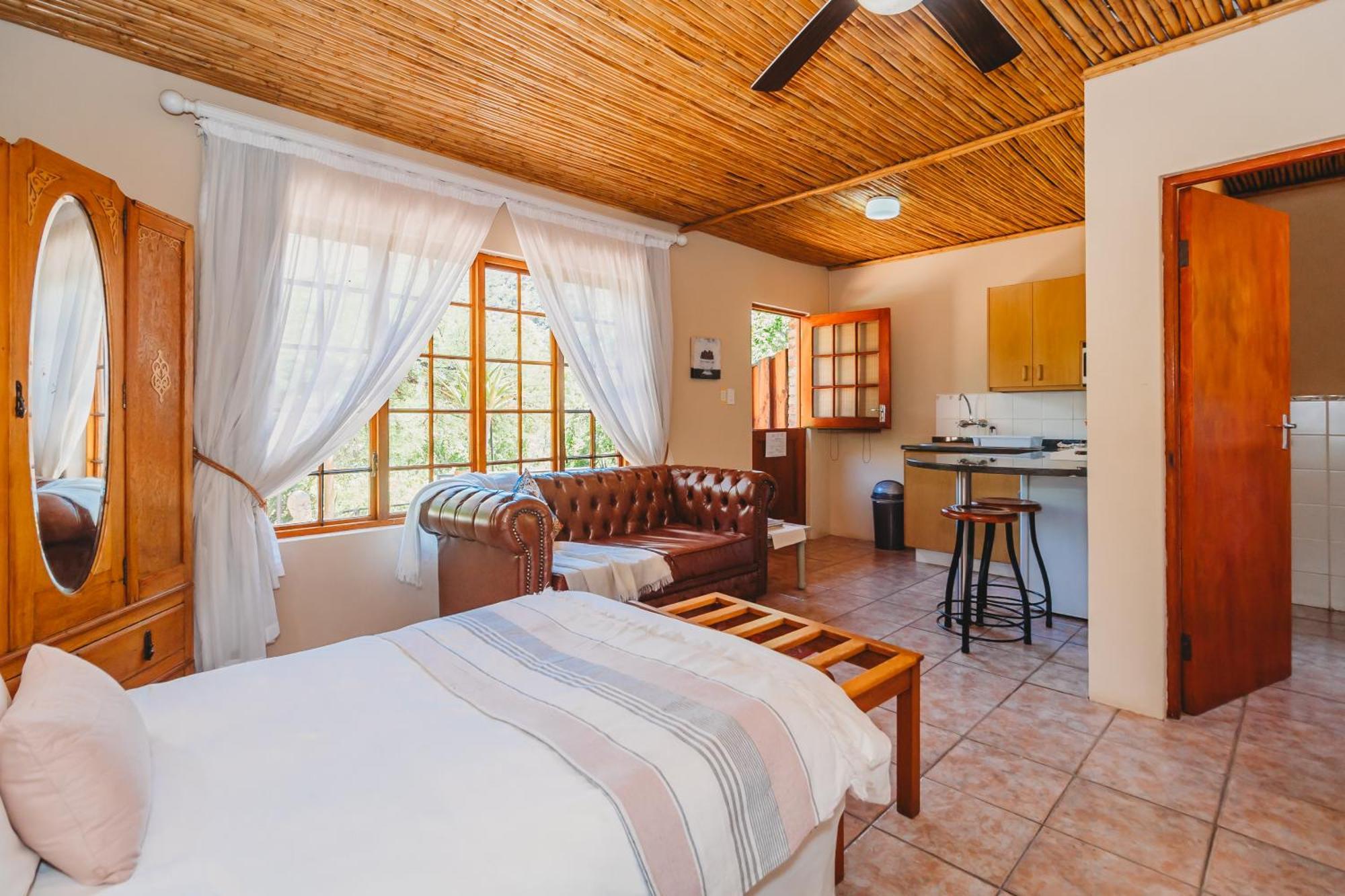 De Poort Country Lodge Oudtshoorn Dış mekan fotoğraf