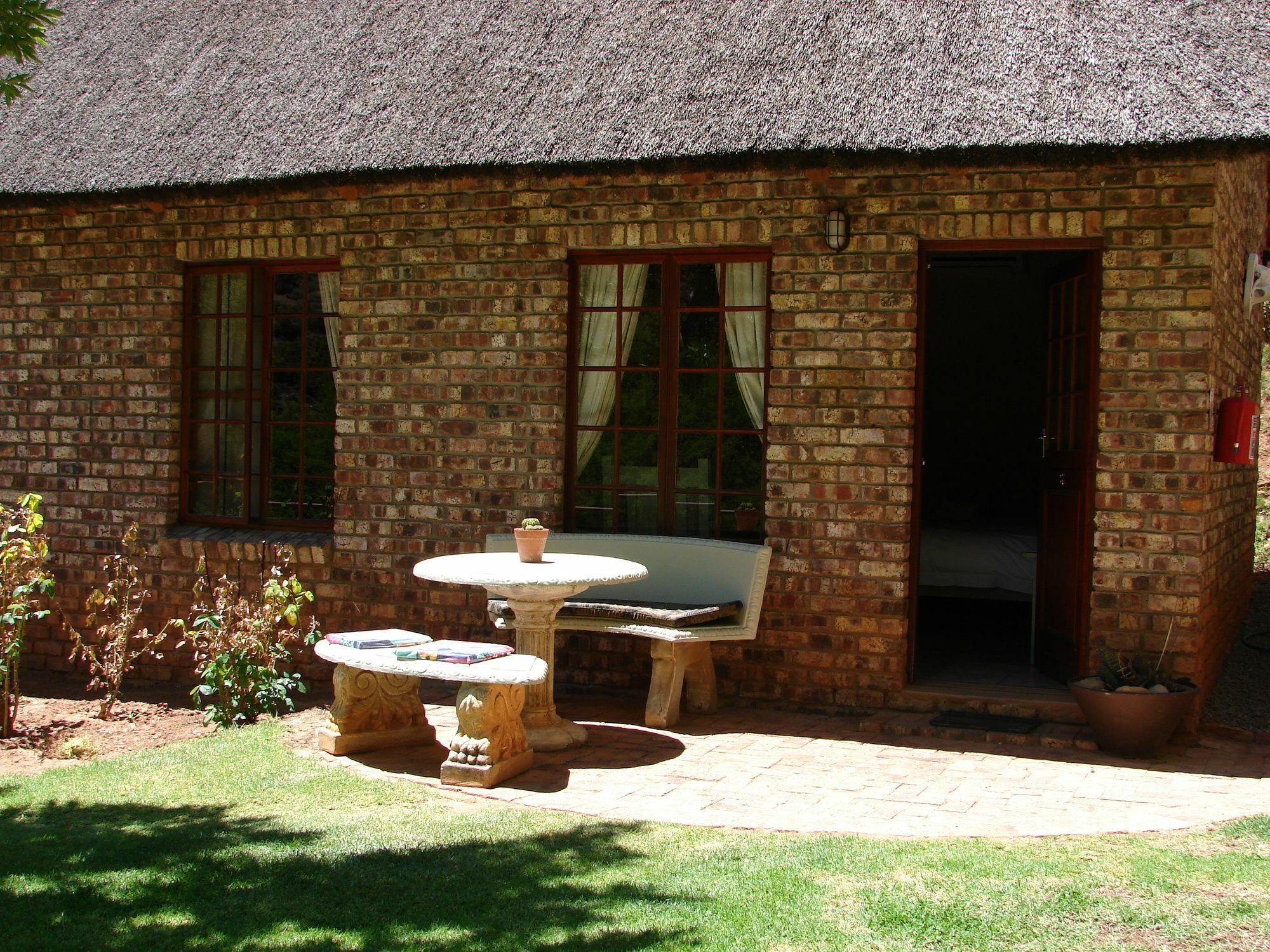 De Poort Country Lodge Oudtshoorn Dış mekan fotoğraf