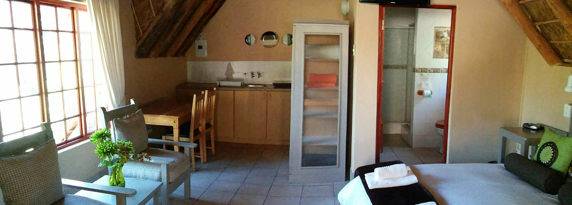 De Poort Country Lodge Oudtshoorn Dış mekan fotoğraf